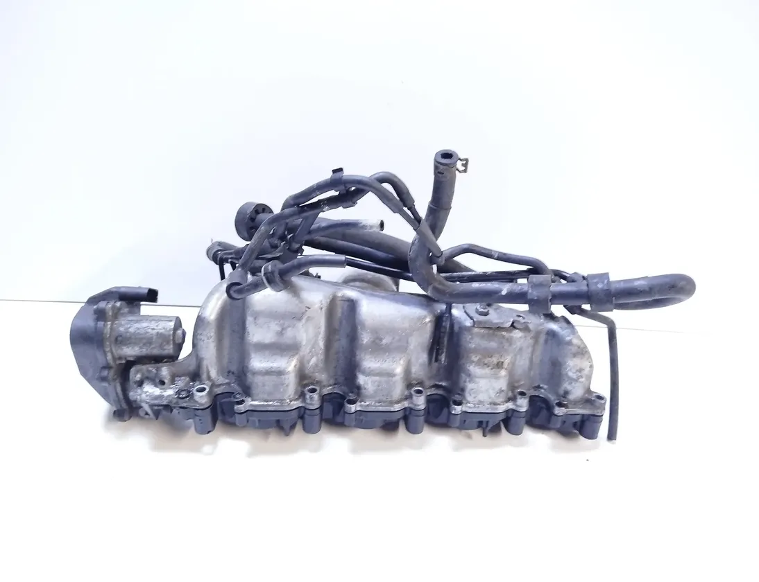 VOLKSWAGEN Passat B6 (2005-2010) Всмукателен колектор 03L129711,03L129711E 32955563