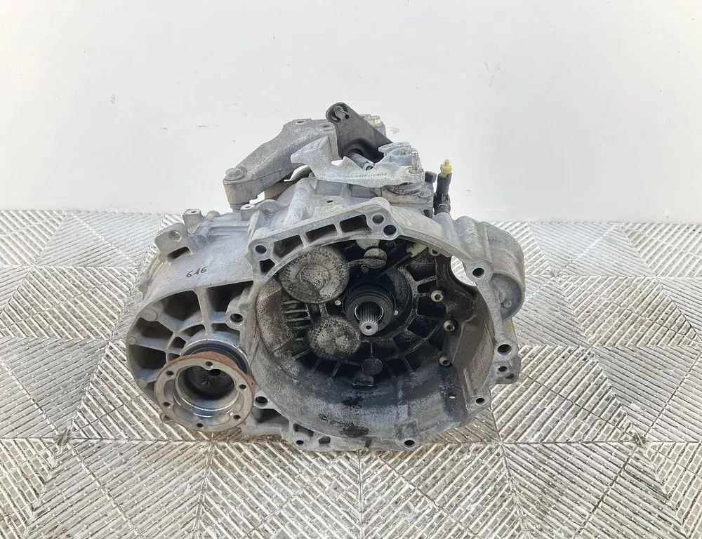 VOLKSWAGEN Passat B8 (2014-2023) Скоростна кутия QFZ 34732742