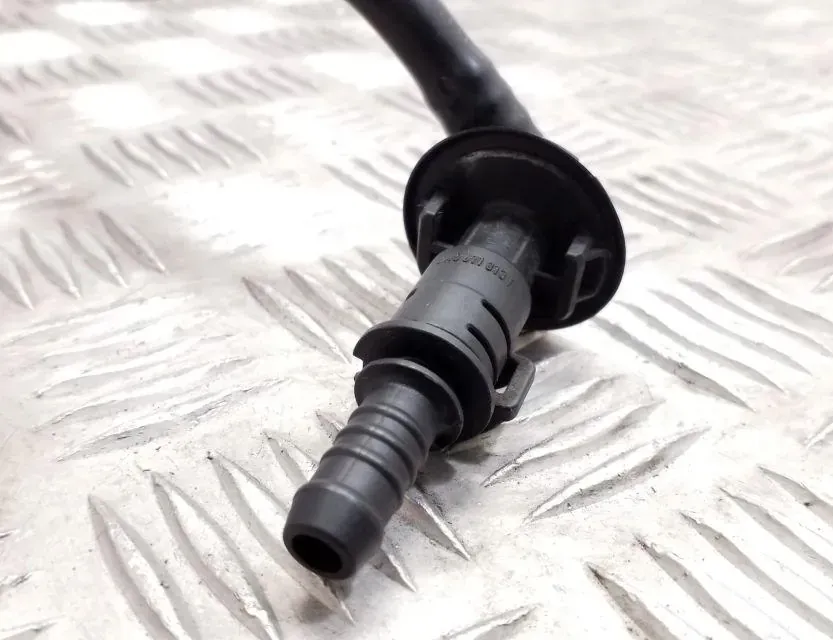 AUDI A4 allroad B9 (2016-2024) Вакуумна тръба 5Q0906207,8W2611931K 34729946