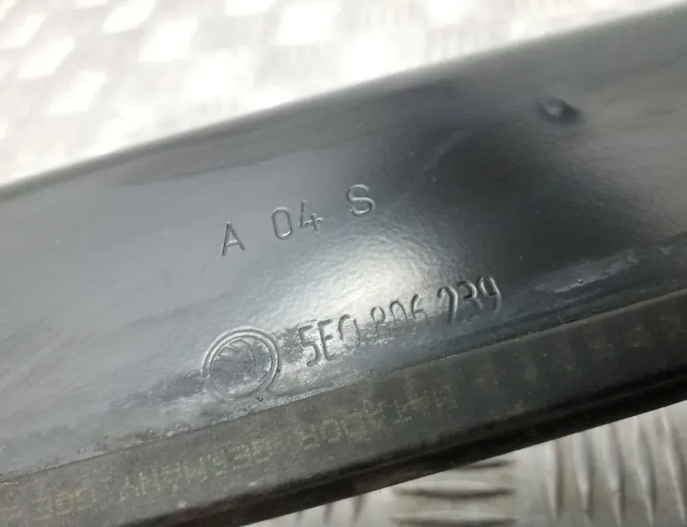 SKODA Octavia 3 generation (2013-2020) Други части на двигателното отделение 5E0806239 34749243