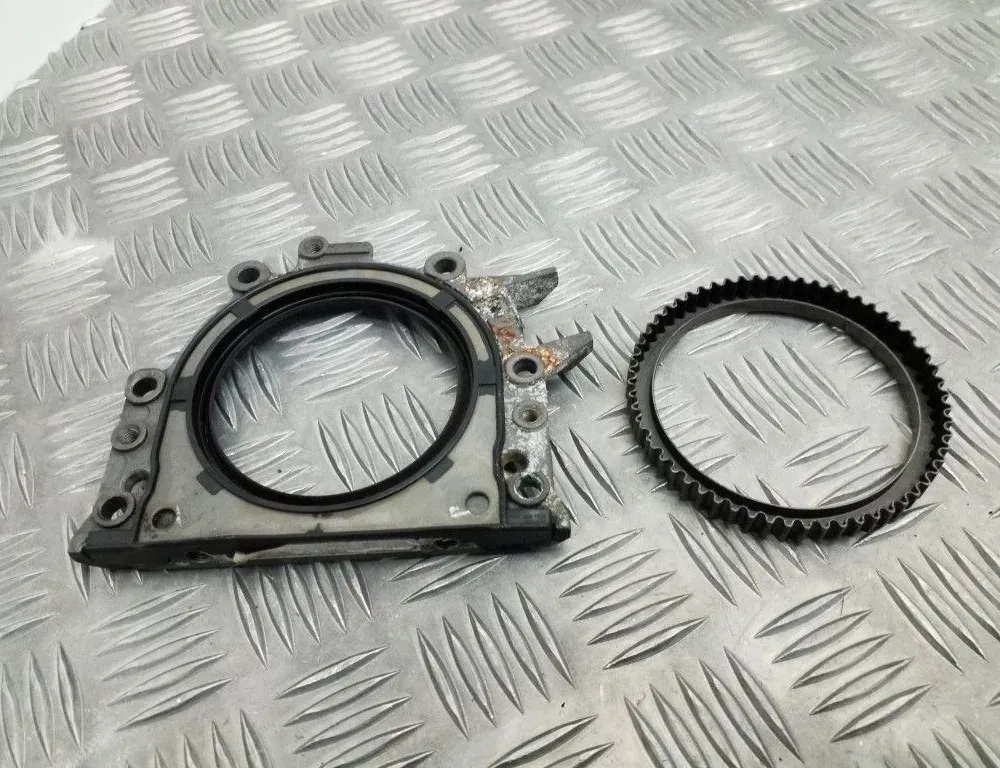 VOLKSWAGEN Passat B7 (2010-2015) Допълнителни вътрешни части на двигателя 03L103173 34737336