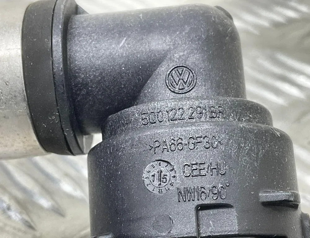 SKODA Octavia 3 generation (2013-2020) Тръба за маркуч за охлаждаща течност 5Q0122291BR,5Q0122101BE 34748984