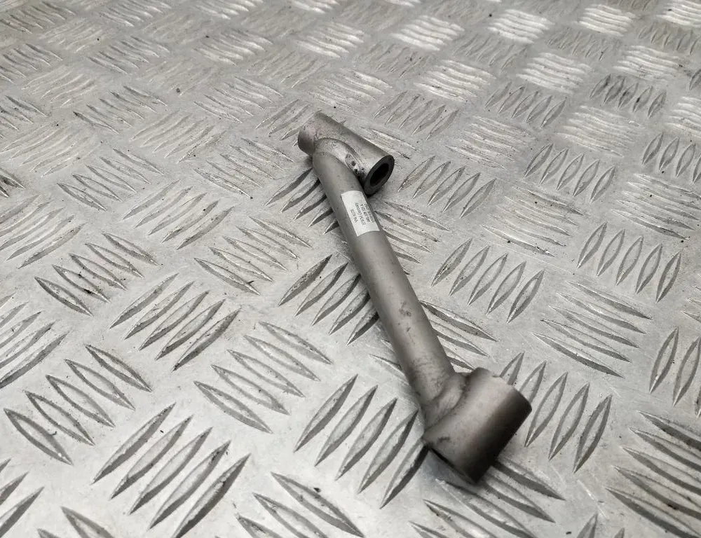 SKODA Octavia 3 generation (2013-2020) Други части на двигателното отделение 04L129723A 34750561