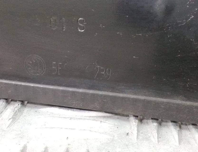 SKODA Octavia 3 generation (2013-2020) Други части на тялото 5E0806239 34748697