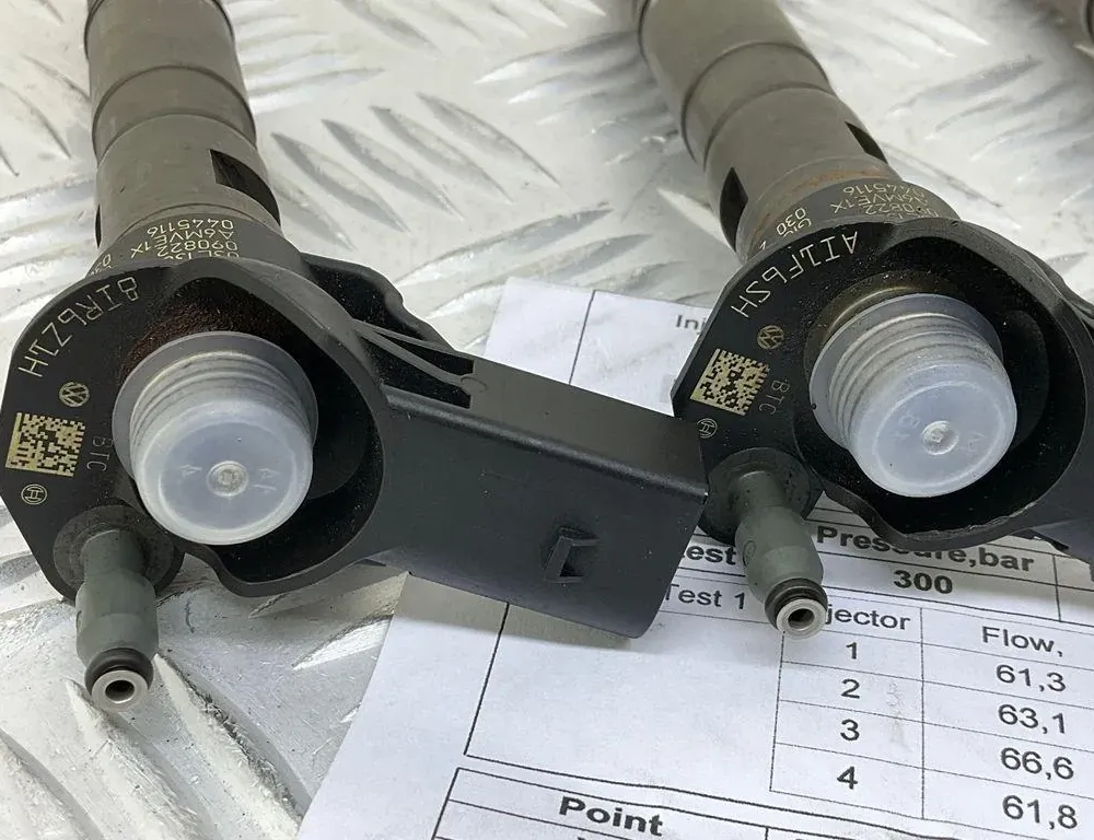 AUDI TT 8J (2006-2014) Комплект горивен инжектор 03L130277 34729668