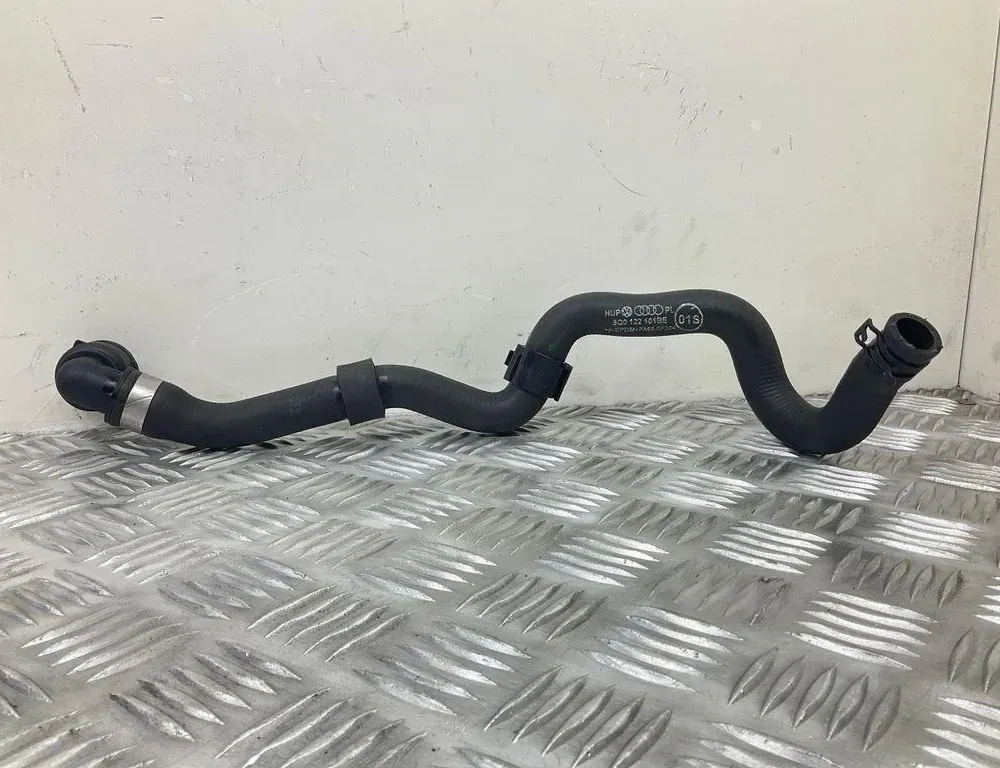 VOLKSWAGEN Golf 7 generation (2012-2024) Тръба за маркуч за охлаждаща течност 5Q0122101BE 34730007