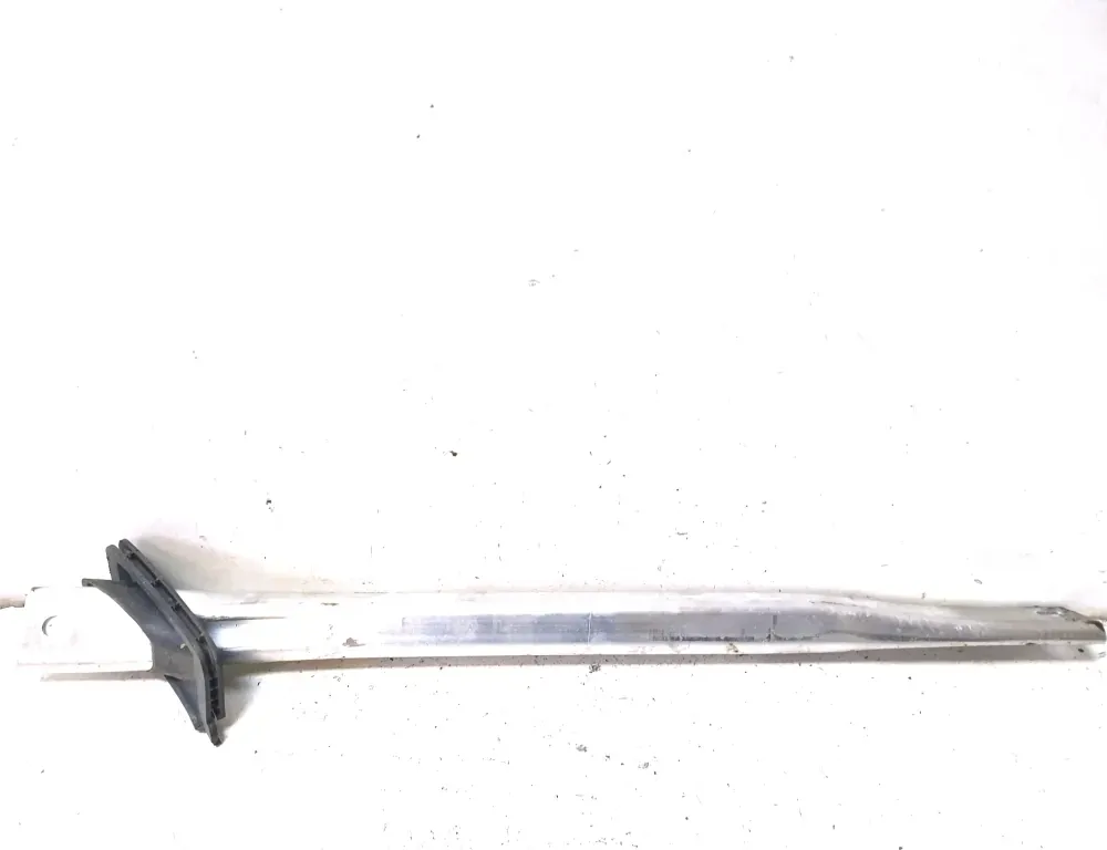 AUDI A4 B9/8W (2015-2024) Допълнителни вътрешни части на двигателя 8W0805645039 33899597