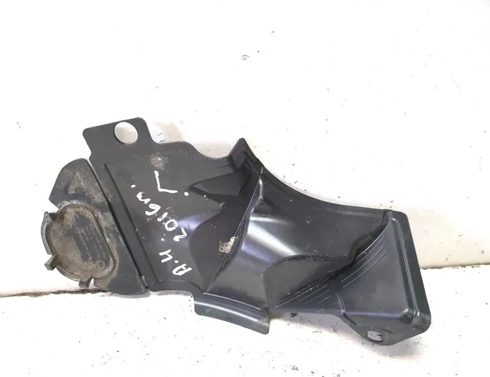 AUDI A4 B9/8W (2015-2024) Допълнителни вътрешни части на двигателя 8W0806583B 33902209