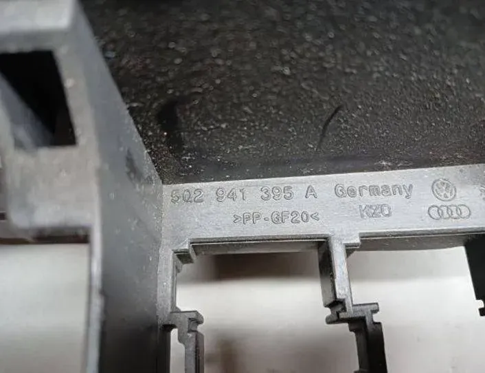 SKODA Superb 3 generation (2015-2023) Преден ляв сензор за ниво 5Q2941395A 27948335