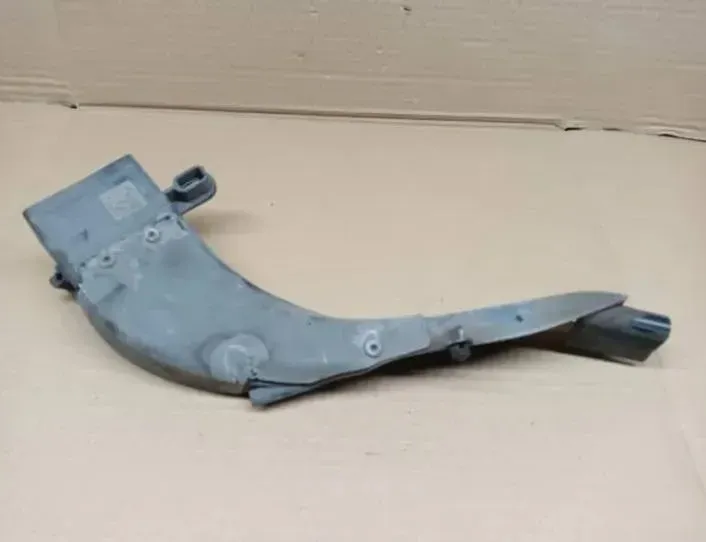 SKODA Octavia 3 generation (2013-2020) Други части на двигателното отделение 5Q0201973D 27950314