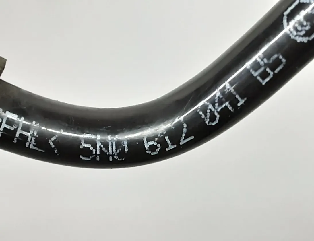 AUDI Q3 8U (2011-2020) Вакуумна тръба 5Q0906207 33934709