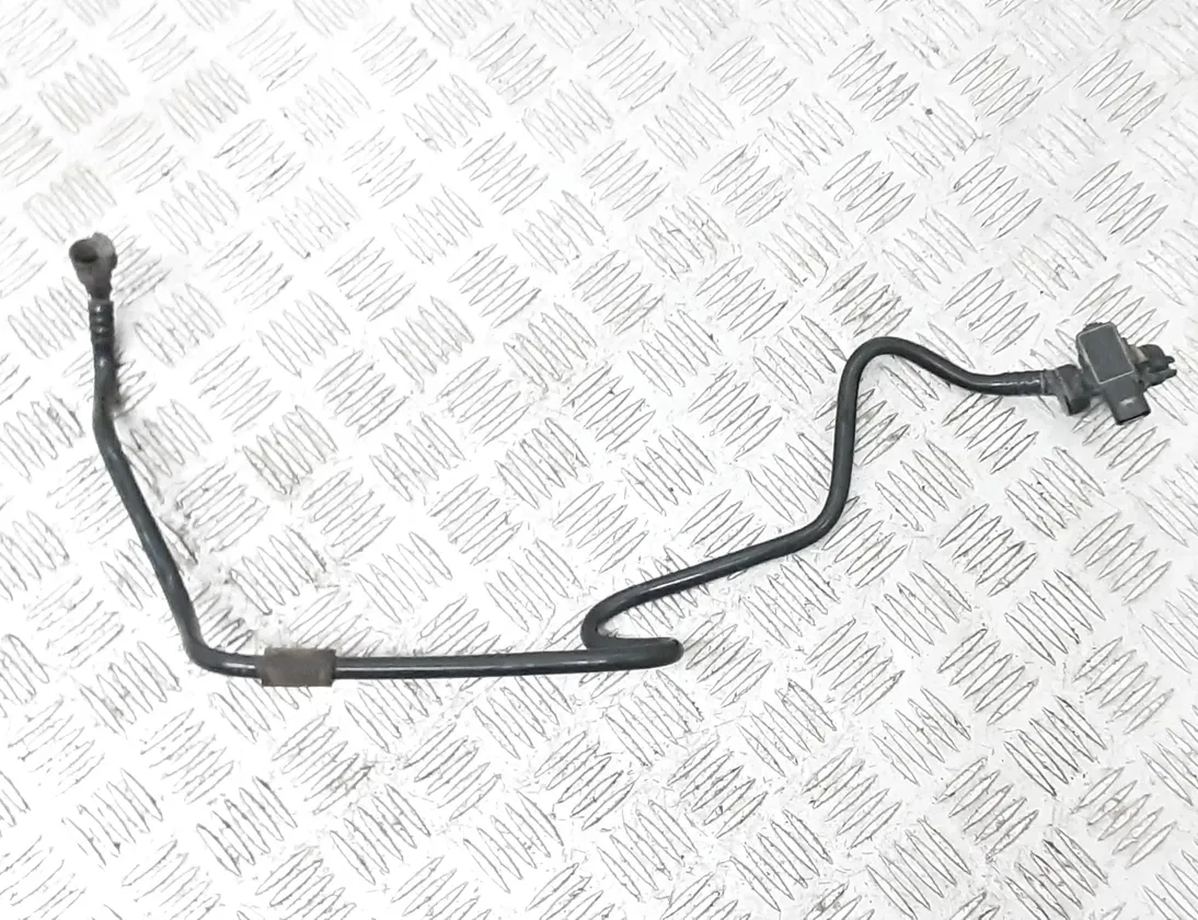 AUDI Q3 8U (2011-2020) Вакуумна тръба 5Q0906207 33934709