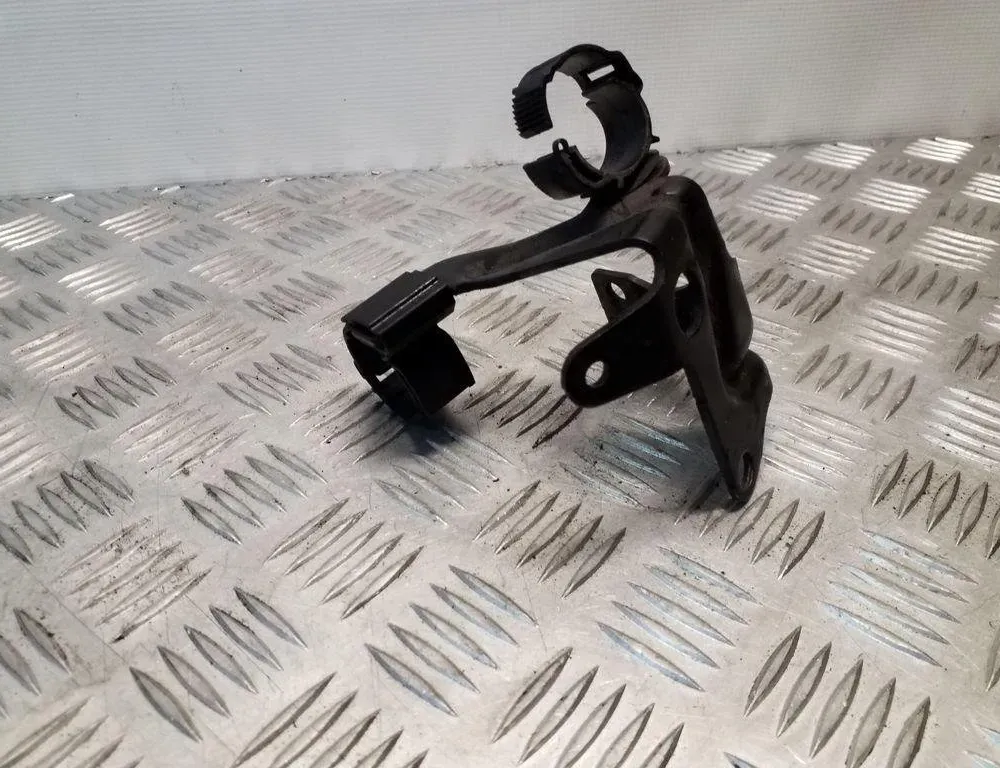 SKODA Octavia 3 generation (2013-2020) Други части на двигателното отделение 32150366