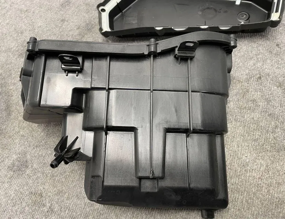 BMW 5 Series G30/G31 (2016-2023) Табло за бушони 586509,12908509914,8509914,8509913 32189089