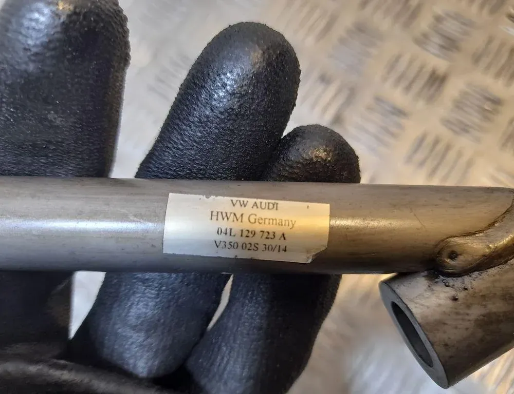 VOLKSWAGEN Jetta 3 generation (1992-1998) Други части на тялото 04L129723A 33416343