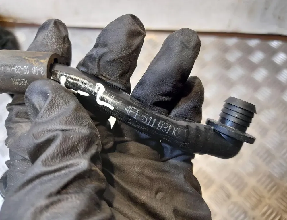 AUDI A6 C6/4F (2004-2011) Вакуумна тръба 4F1611931K 33418874