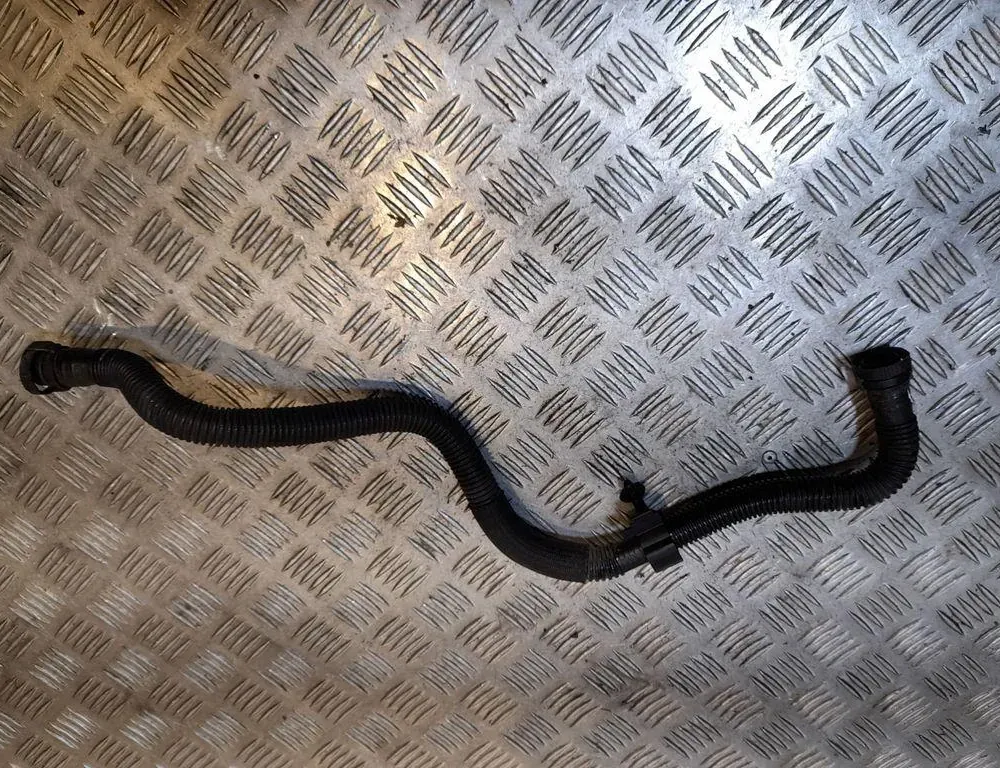 AUDI A6 C6/4F (2004-2011) Вакуумна тръба 06E133817P 33419426