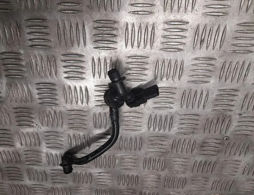 AUDI Q7 4M (2015-2024) Вакуумна тръба 4M1611931E 33487170