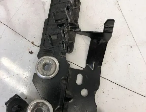 AUDI A3 8V (2012-2020) Други части на двигателното отделение 5Q0906287,17417 32207963