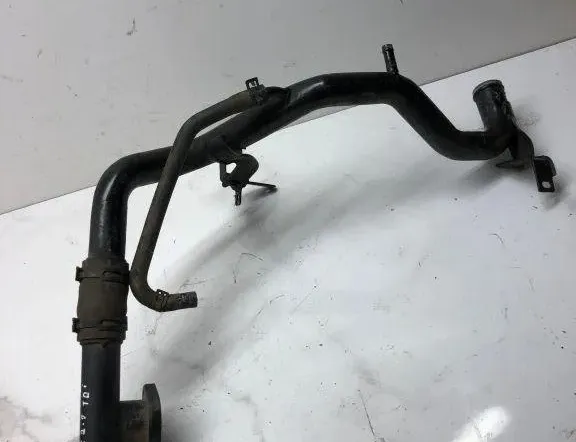 AUDI A6 C8/4K (2018-2024) Тръба за маркуч за охлаждаща течност 038121132 32208763