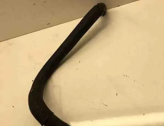 AUDI A6 C6/4F (2004-2011) Вакуумна тръба 32603721