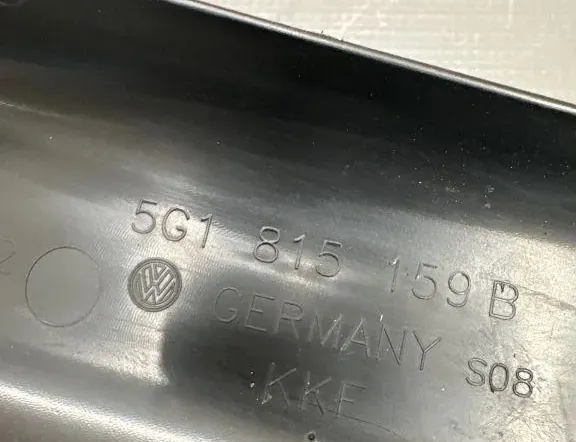 VOLKSWAGEN Golf 7 generation (2012-2024) Други части на двигателното отделение 5G1815159B 33161276