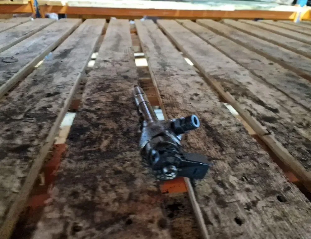 SKODA Superb 1 generation (2001-2008) Горивен инжектор 04L130277AC 33873371