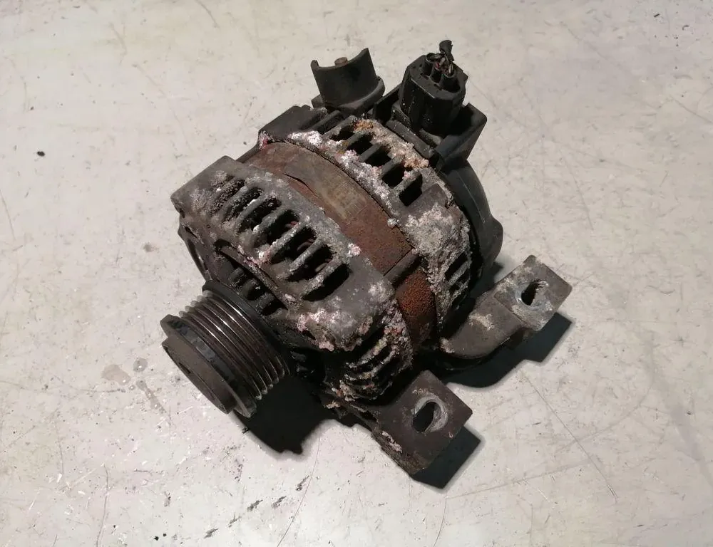 VOLVO V50 1 generation (2003-2012) Алтернатор 30737529 33888345