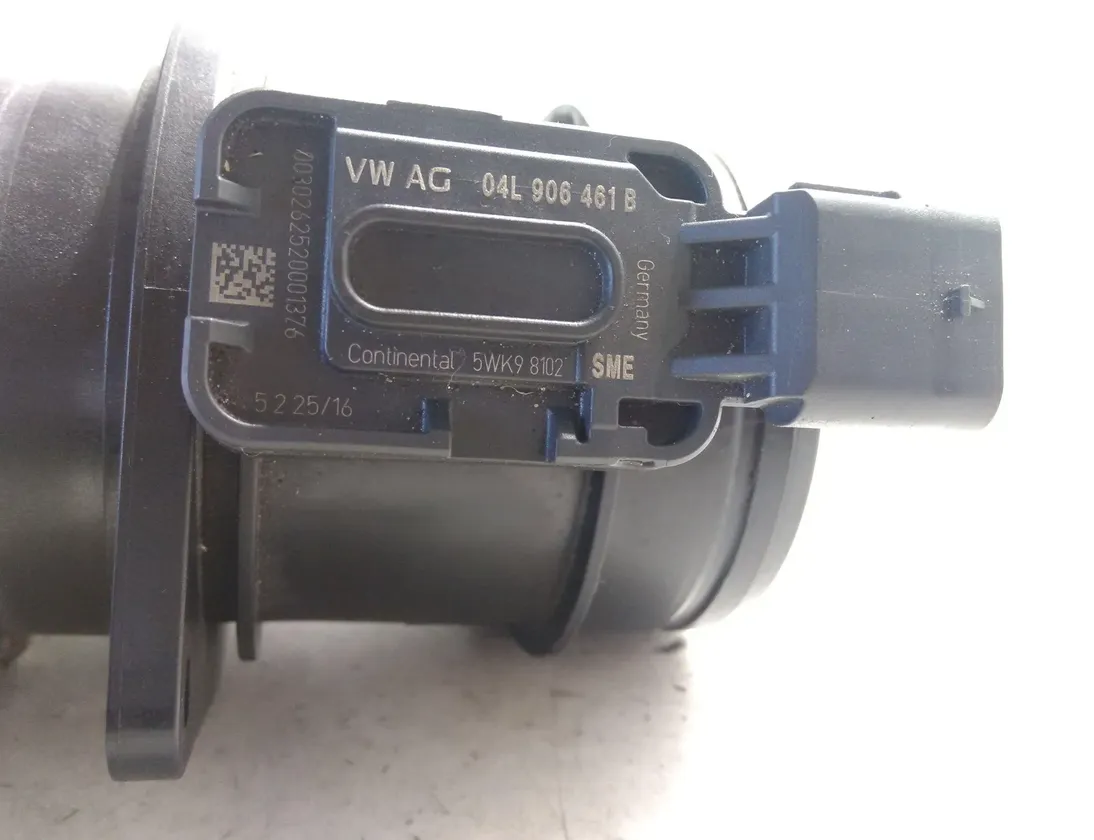 VOLKSWAGEN Variant VII TDI (2014-2024) Сензор за масов въздушен поток MAF 04L906461B,5WK98102 28379800