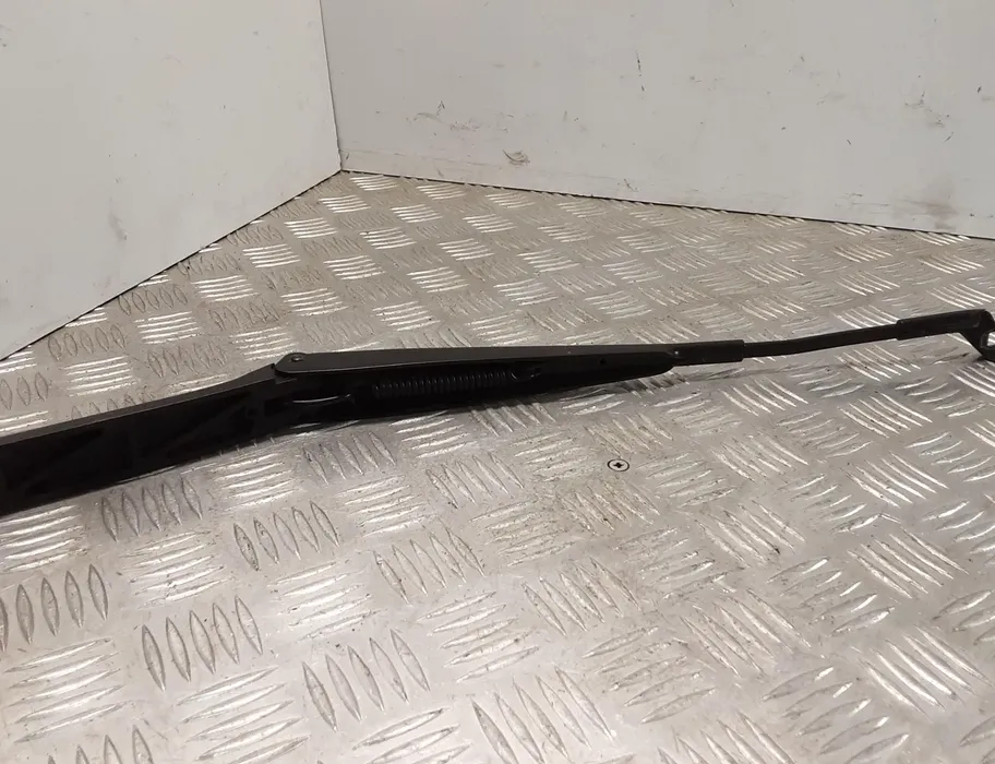 VOLKSWAGEN Golf 7 generation (2012-2024) Предни рамена на чистачките 5G2955410B 28413084