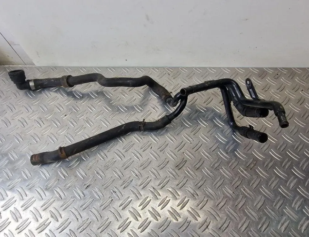 VOLKSWAGEN Golf 8 generation (2019-2023) Тръба за маркуч за охлаждаща течност 5Q0122101BE 31241406