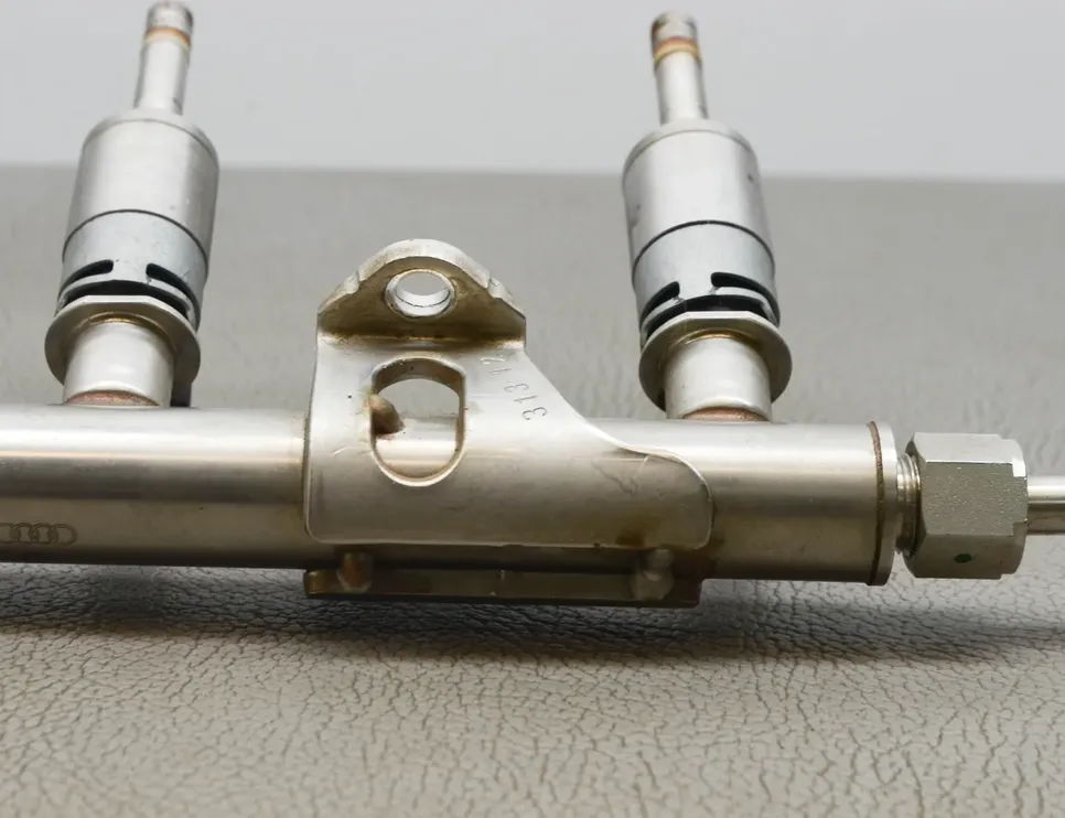 AUDI A3 8V (2012-2020) Горивна релса 04E133320D,04E906036E,06J906051F 11281340