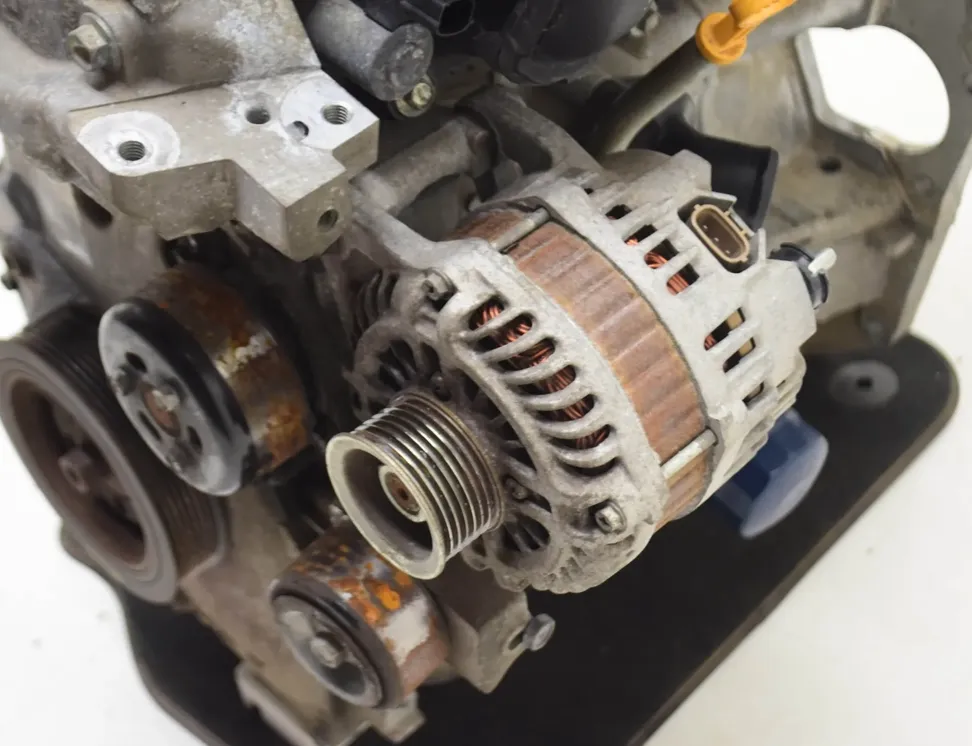 NISSAN Juke YF15 (2010-2020) Двигател HR16 20648467