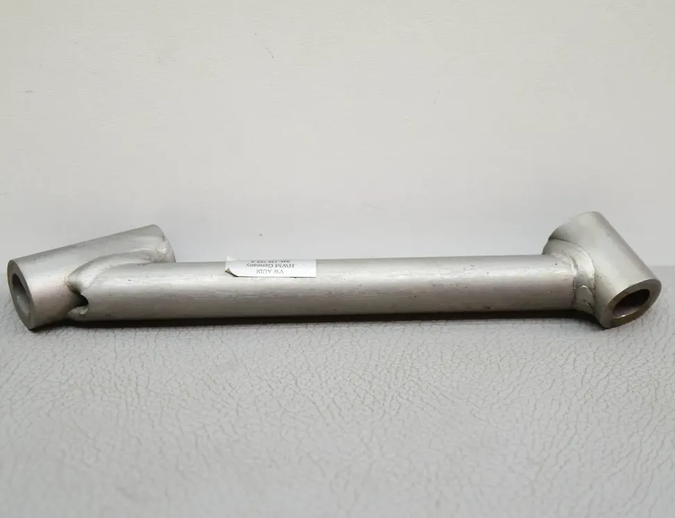 SEAT Leon 3 generation (2012-2020) Други тръби 04L129723A 25314020