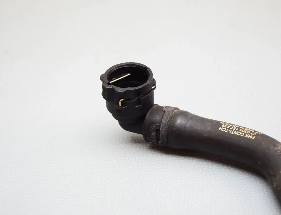 AUDI A3 8Y (2020-2024) Тръба за маркуч за охлаждаща течност 970354157239,970354157237,970354157236 28466087