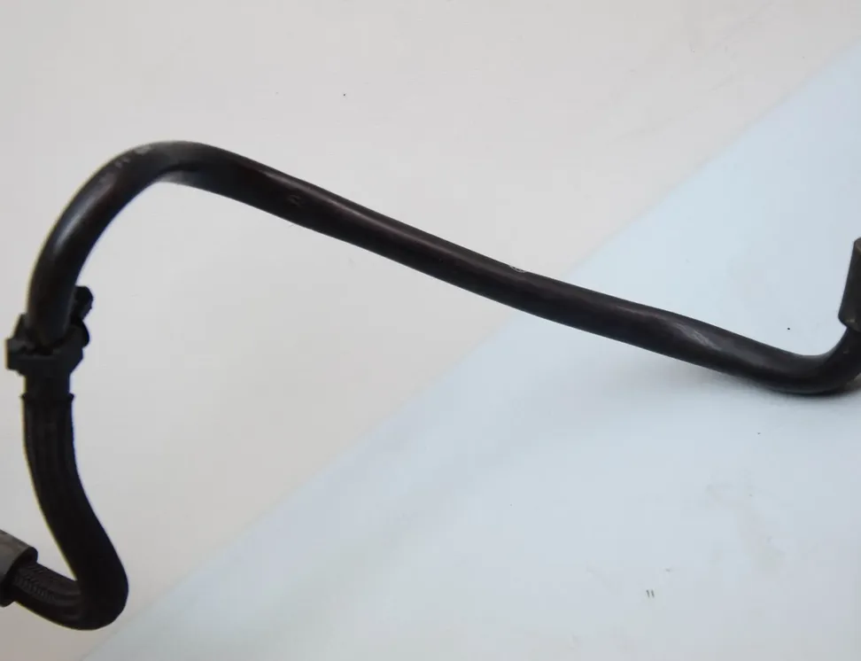 VOLKSWAGEN Tiguan 2 generation (2016-2024) Вакуумна тръба 04L611933 32111713