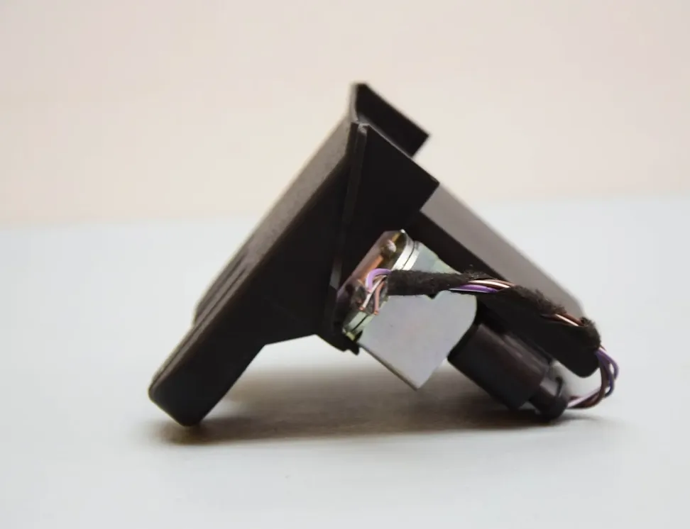 VOLKSWAGEN Golf 7 generation (2012-2024) Заключване на багажника на задната врата 5G6827505B 33711263