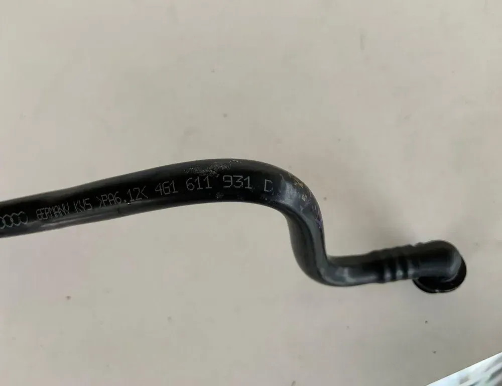 AUDI A6 C6/4F (2004-2011) Вакуумна тръба 0261230081,4G1611931D 33770382