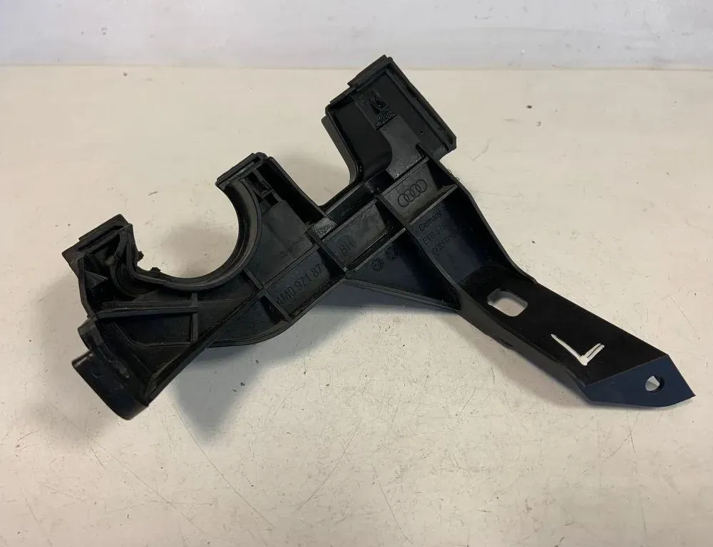 AUDI Q7 4M (2015-2024) Други части на двигателното отделение 4M0971871 33772310