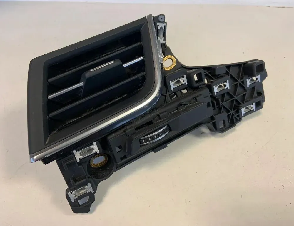 AUDI Q7 4M (2015-2024) Вентилационни отвори на таблото 4M1820901AN,4M1820901 34018964