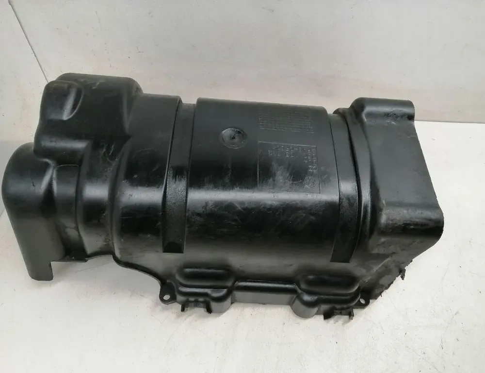 VOLKSWAGEN Variant VII TDI (2014-2024) Други части на двигателното отделение 03C103502 34250297