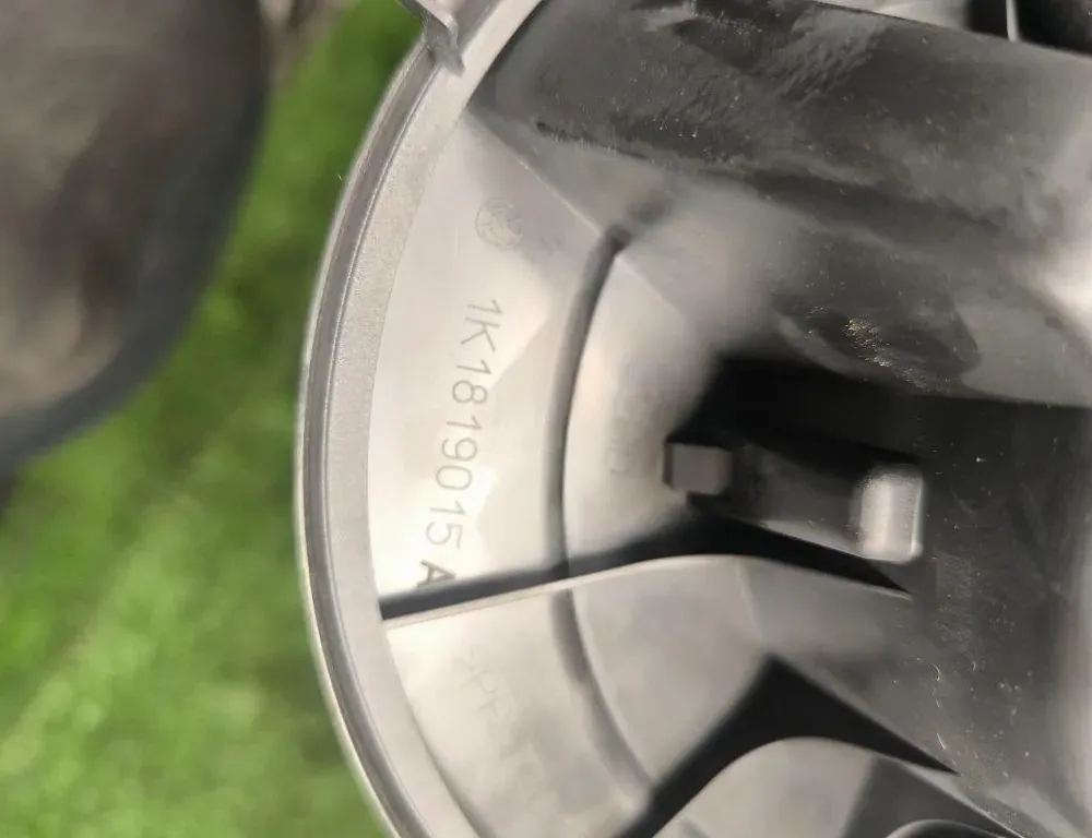 VOLKSWAGEN Golf 8 generation (2019-2023) Вътрешен нагревател 1K1819015 34245736