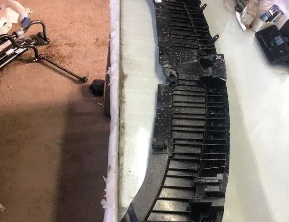 MERCEDES-BENZ GLA-Class H247 (2019-2024) Други декоративни части A2478858203 32138026