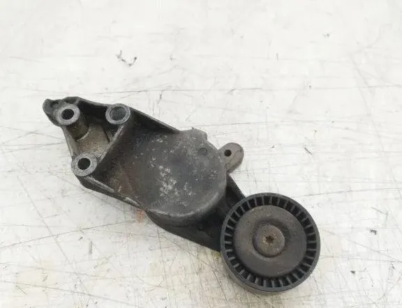 VOLKSWAGEN Golf 7 generation (2012-2024) Обтегач на колана 038903315 31906990