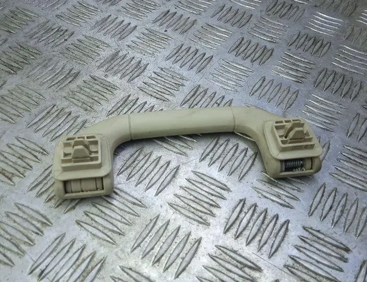 MERCEDES-BENZ CLS-Class C218/X218 (2011-2017) Предна лява дръжка на покрива A2048100051 31136514