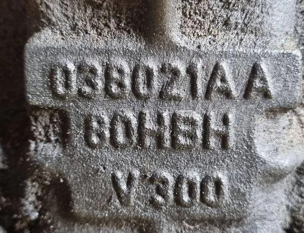 VOLKSWAGEN Golf 4 generation (1997-2006) Блок на двигателя 80HBH,038021AA,038103021AA 34586840