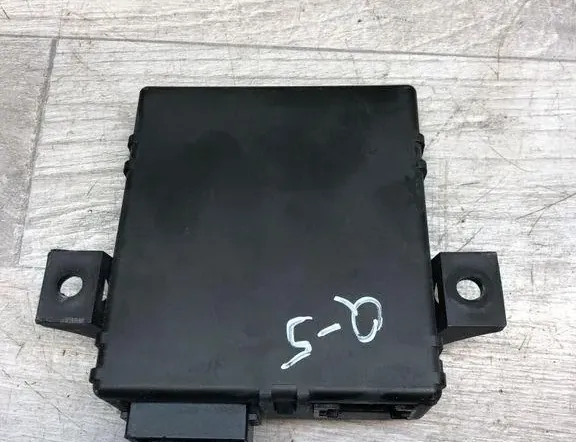 AUDI Q5 8R (2008-2017) Устройство за управление на шлюза 2840747605300,8R0907468C,8R0907468H 34994898