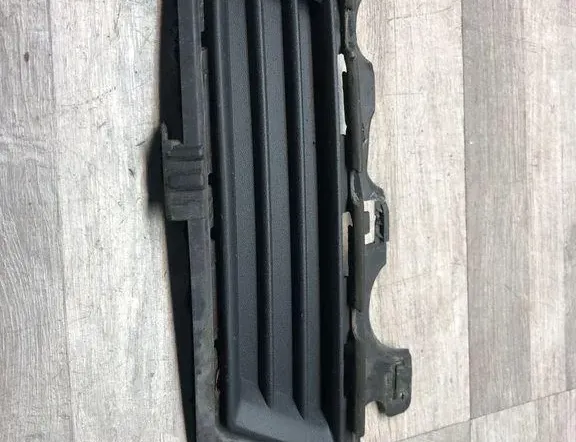 VOLKSWAGEN Golf 7 generation (2012-2024) Долна решетка на предната броня 5G0853211D 34991892