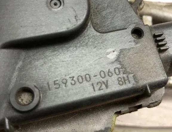 MAZDA 5 1 generation (2005-2010) Механизъм за чистачки на предното стъкло 1593000602 34997132