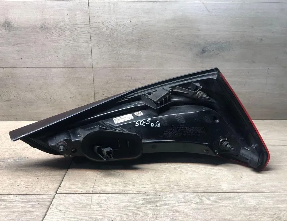 AUDI Q5 8R (2008-2017) Задна дясна задна лампа AU416PAT2,21240201,8R0945094C 34994773